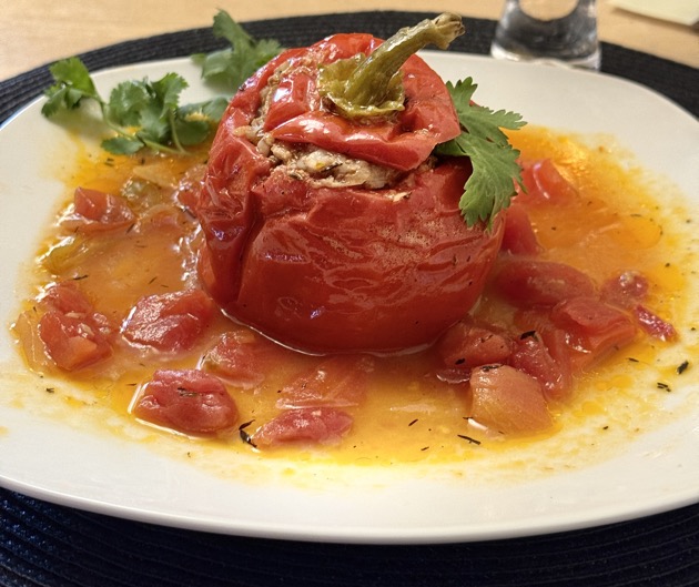 Stuffed bell pepper